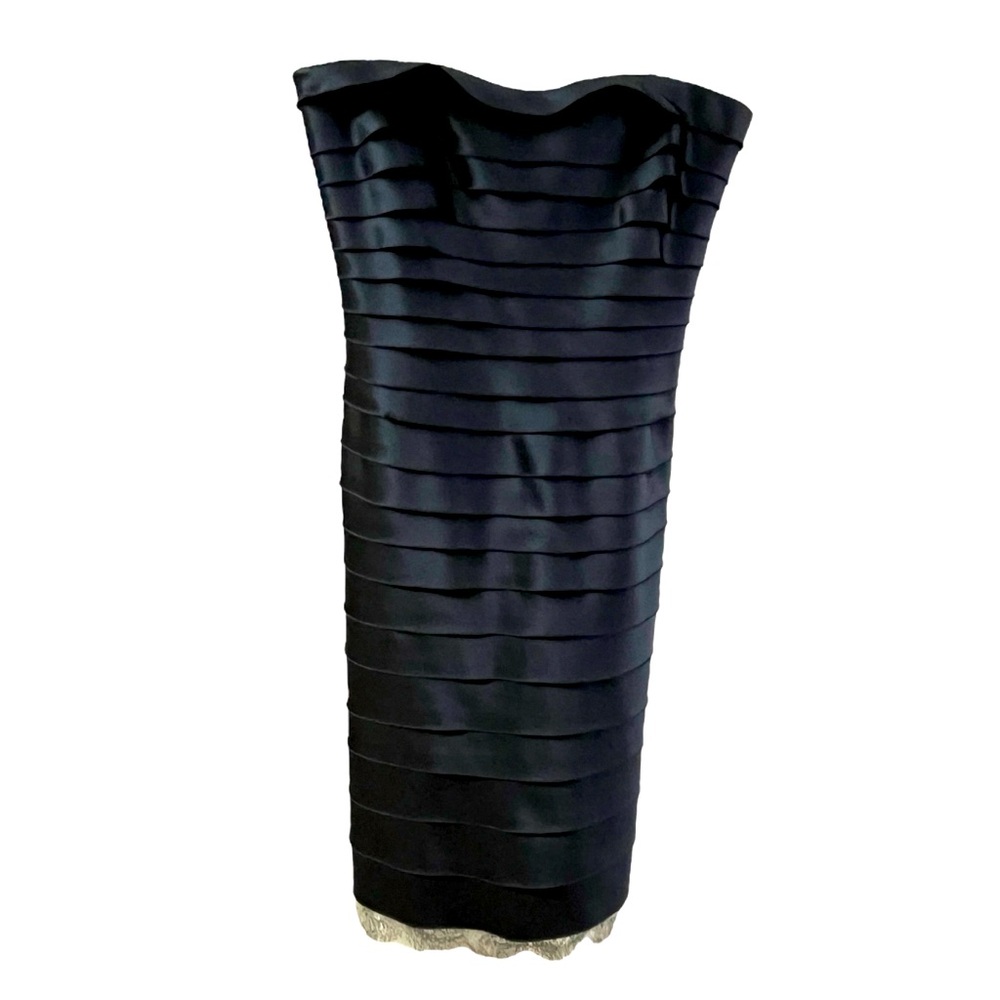 BCBGMaxAzria Size 10 Navy Satin Strapless Mini Dress Lace Trim Tiered Formal EC